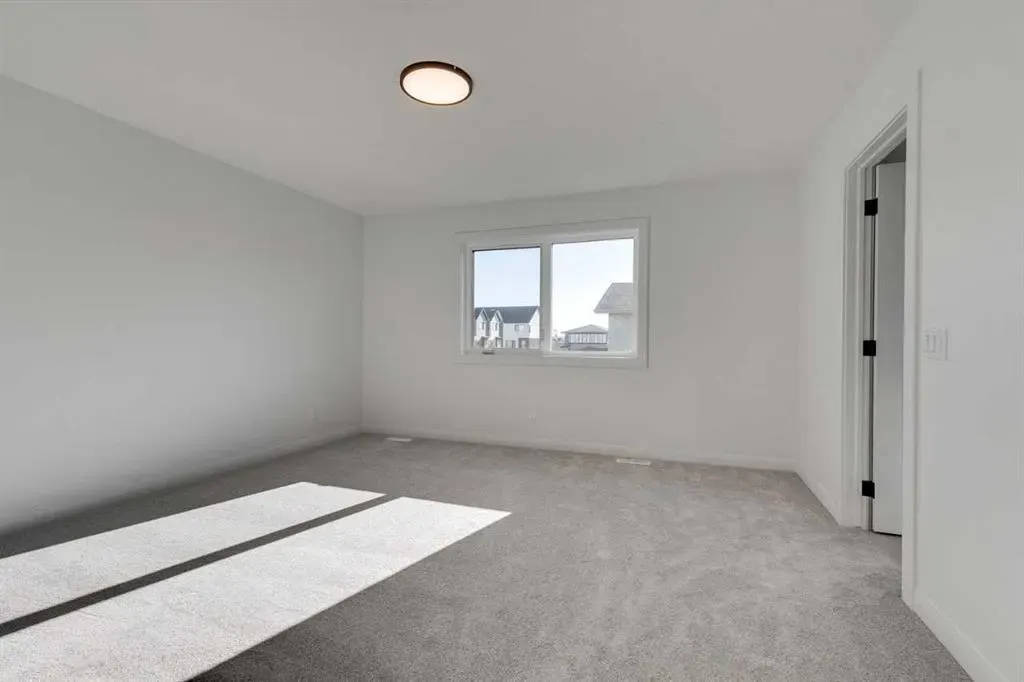52 Dawson Wharf Mount