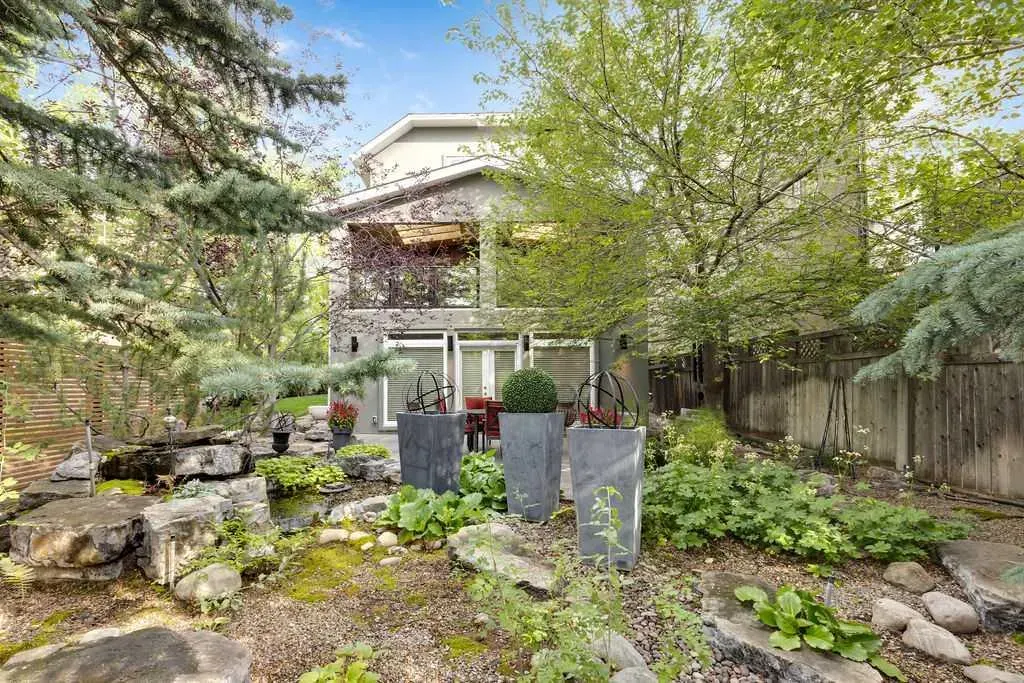 43 Aspen Meadows Green SW