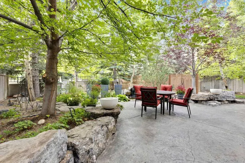 43 Aspen Meadows Green SW