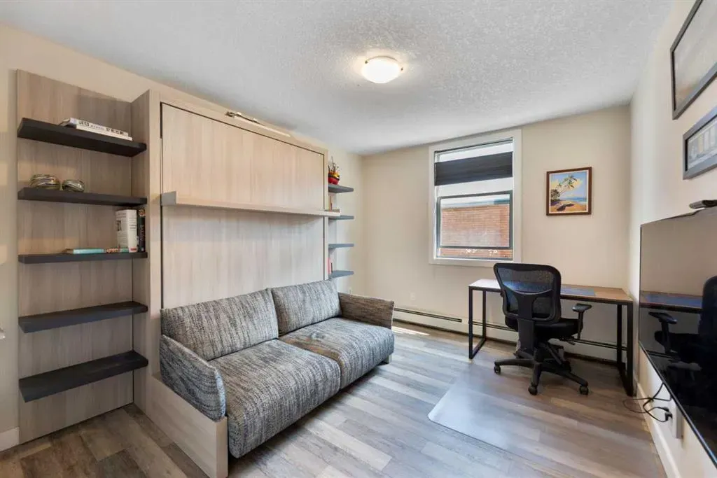 605 14 Avenue SW, #305