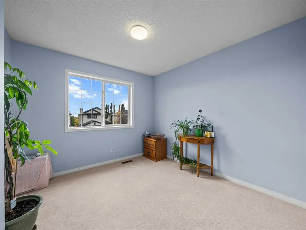 104 Rocky Ridge Heath NW