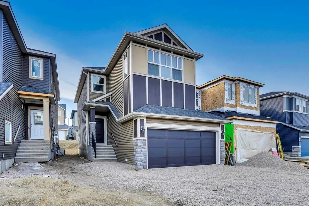 312 Edith Place NW