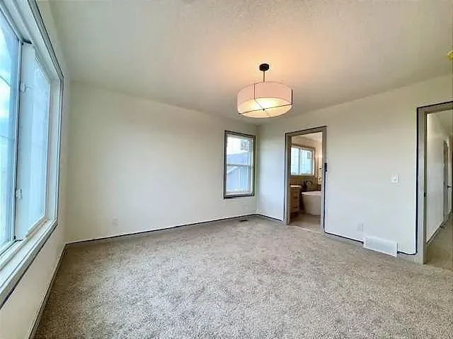 37 North Bridges Landing