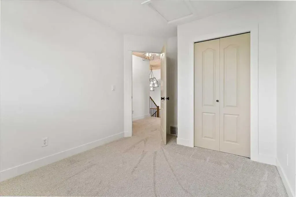9526 Willow Drive