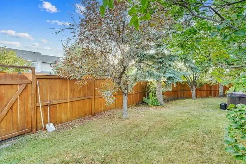 229 Wood Valley Place SW