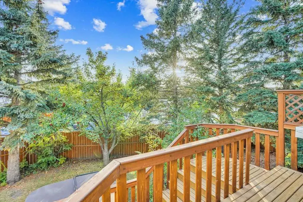 229 Wood Valley Place SW