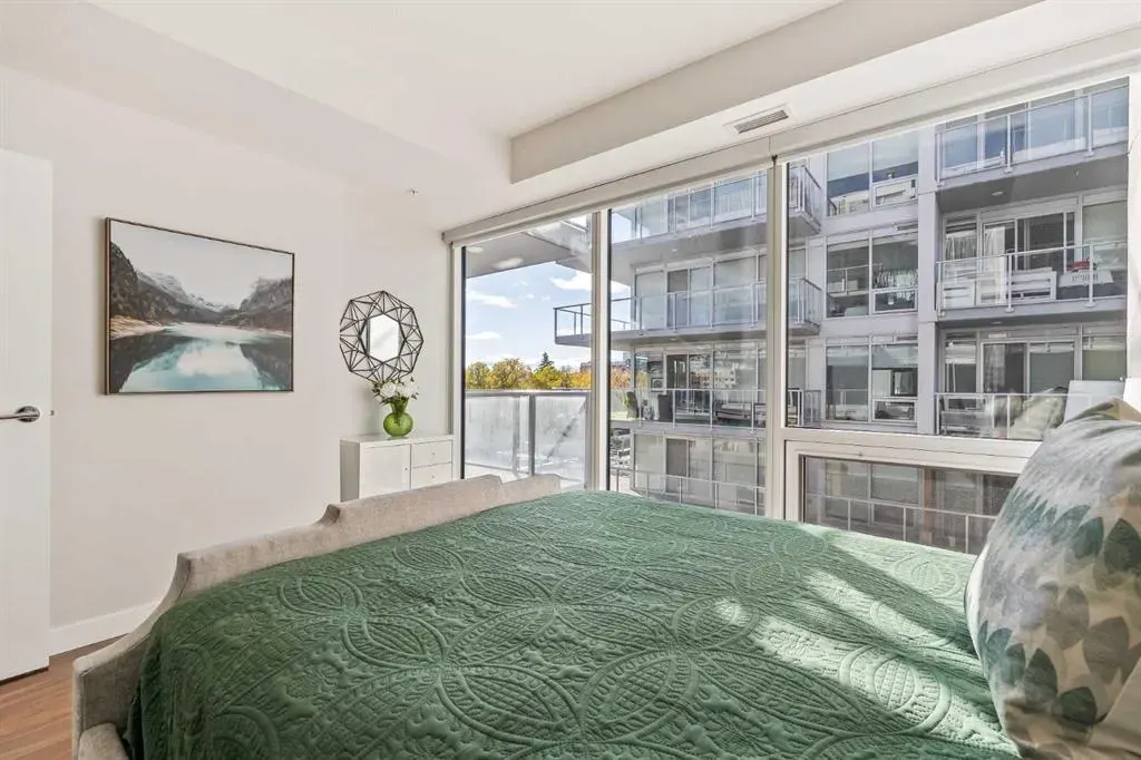 1234 5 Avenue NW, #1404