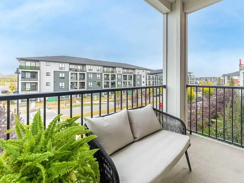 151 Legacy Main Street SE, #7306