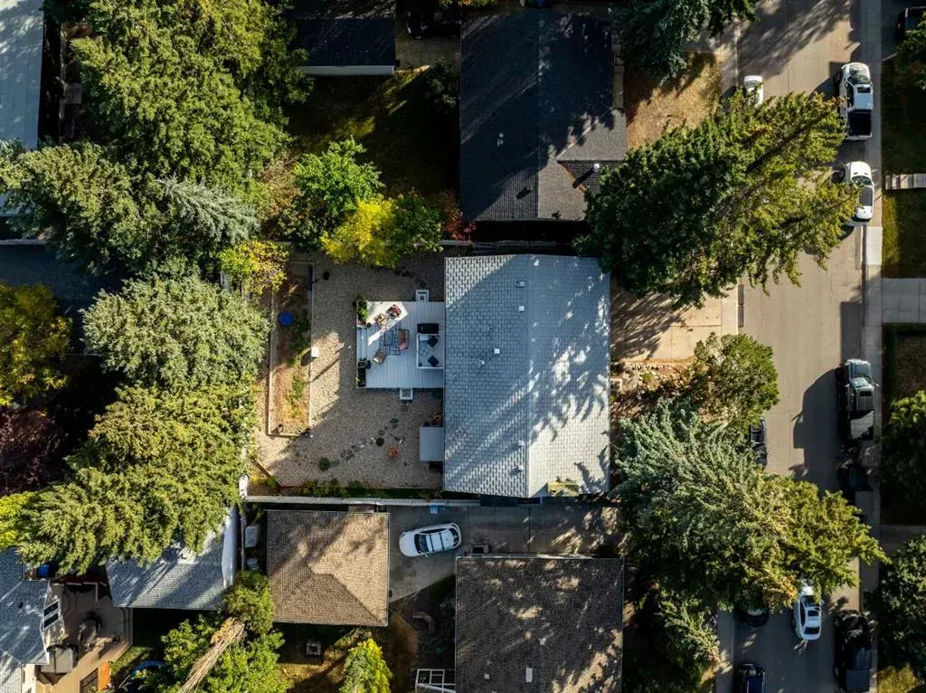 5016 Viceroy Drive NW
