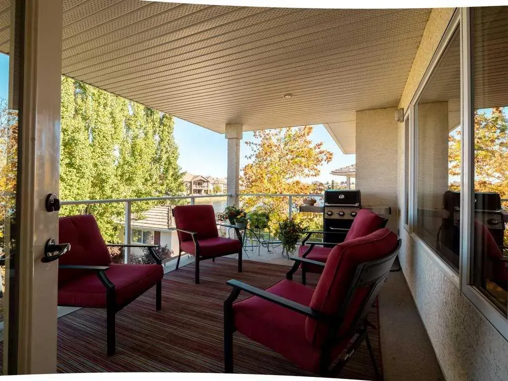 21 Fairmont Park Landing S