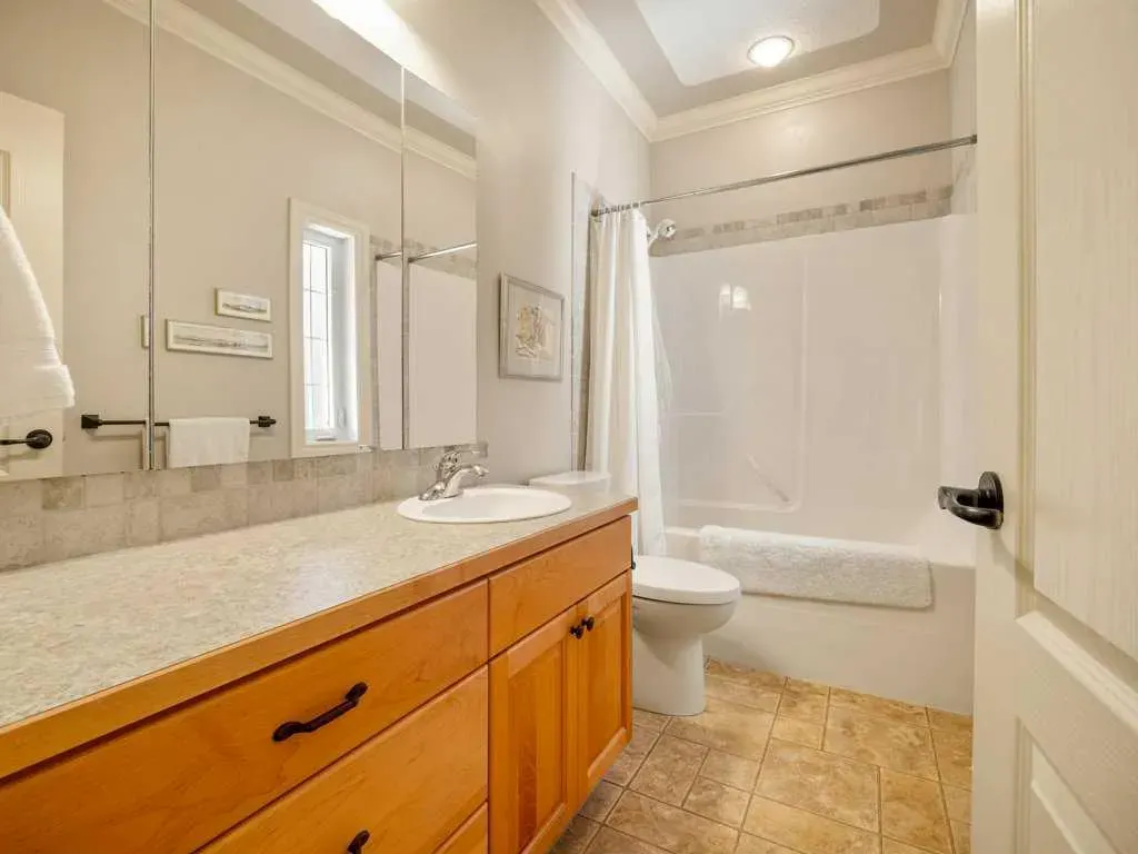 21 Fairmont Park Landing S