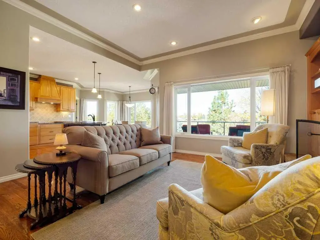 21 Fairmont Park Landing S