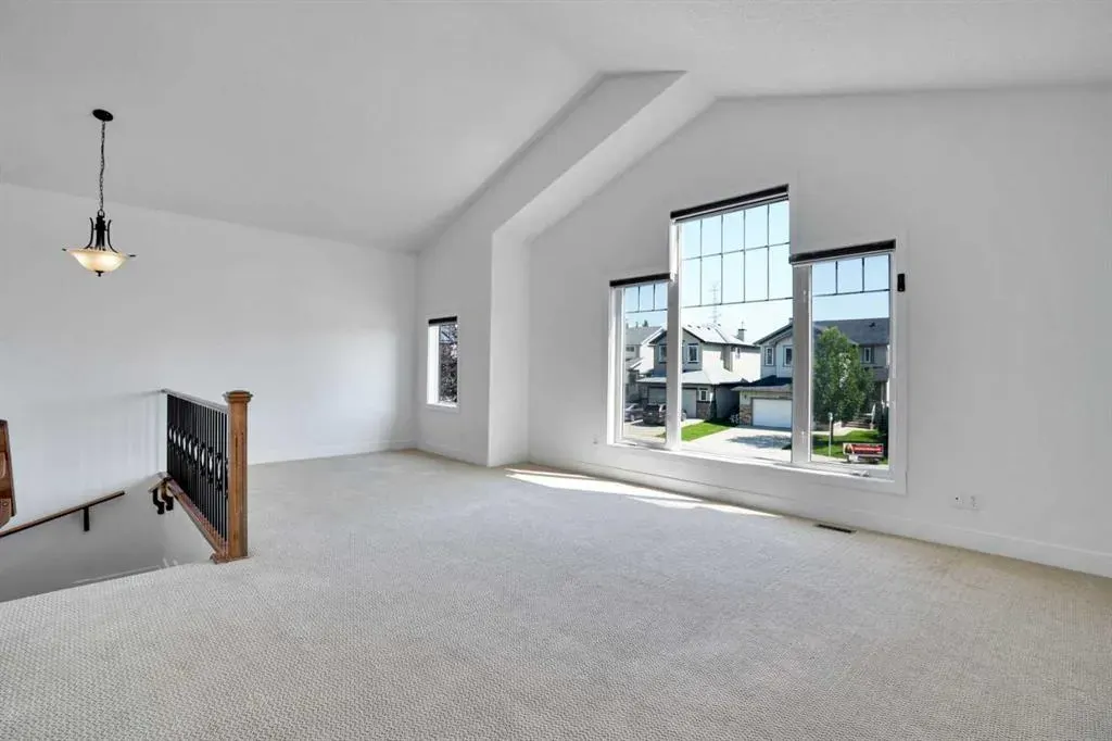 444 Evanston View NW