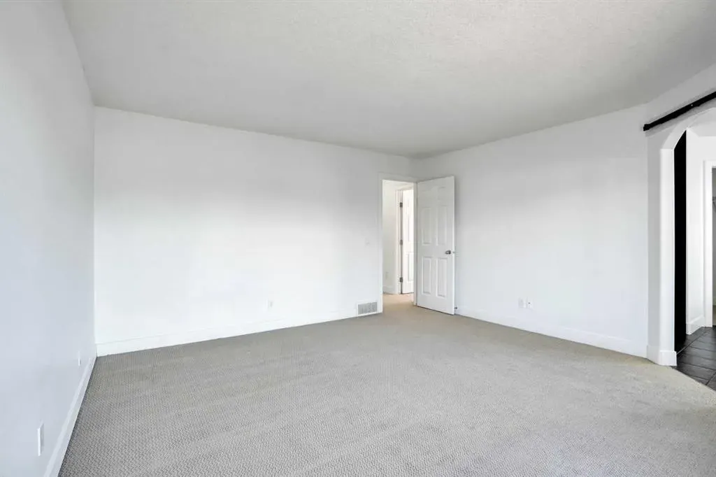 444 Evanston View NW