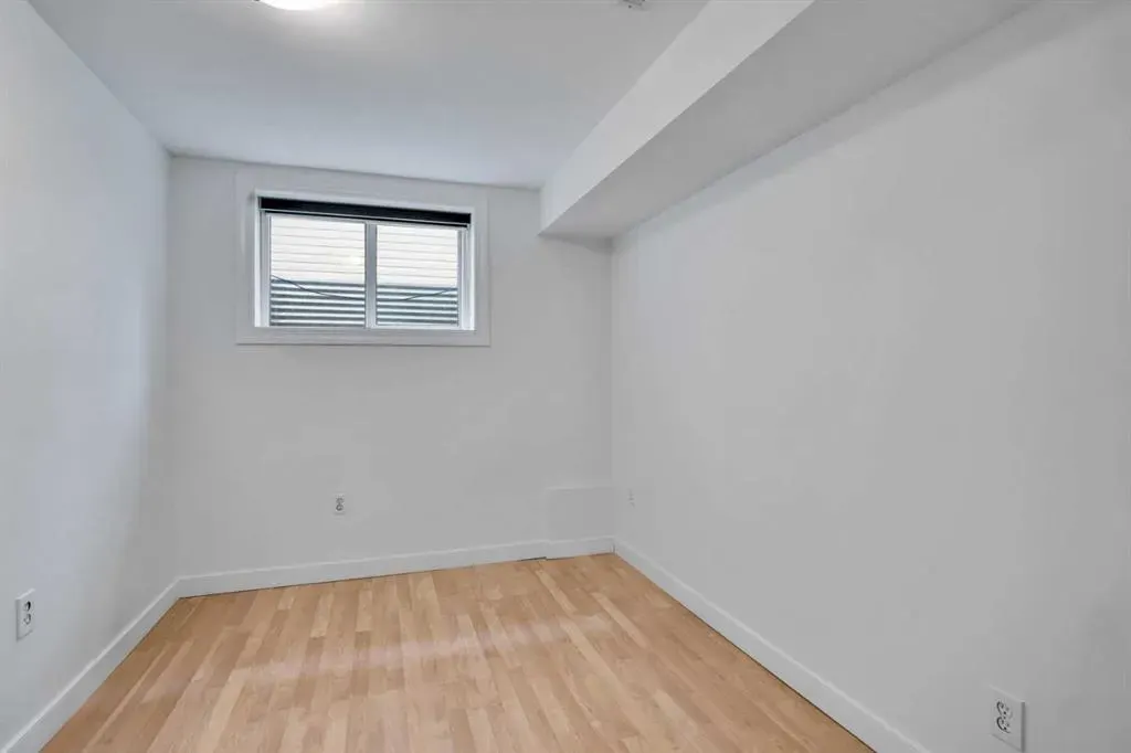 444 Evanston View NW