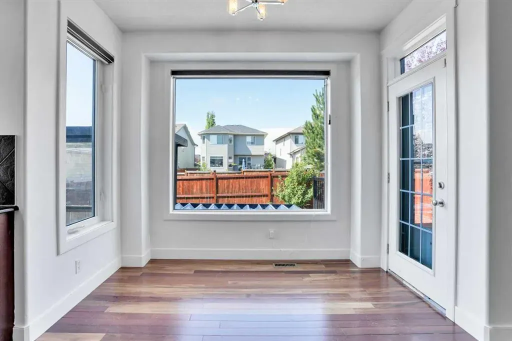 444 Evanston View NW