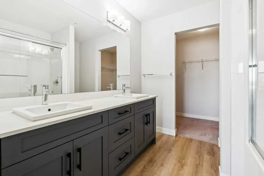 200 Seton Circle SE, #5106