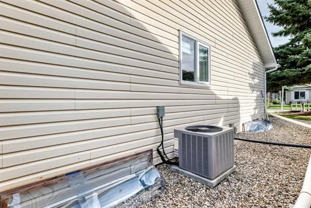 113 Whispering Way