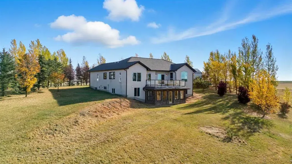 252047 Township Road 252