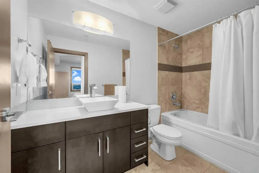 210 15 Avenue SE, #2307