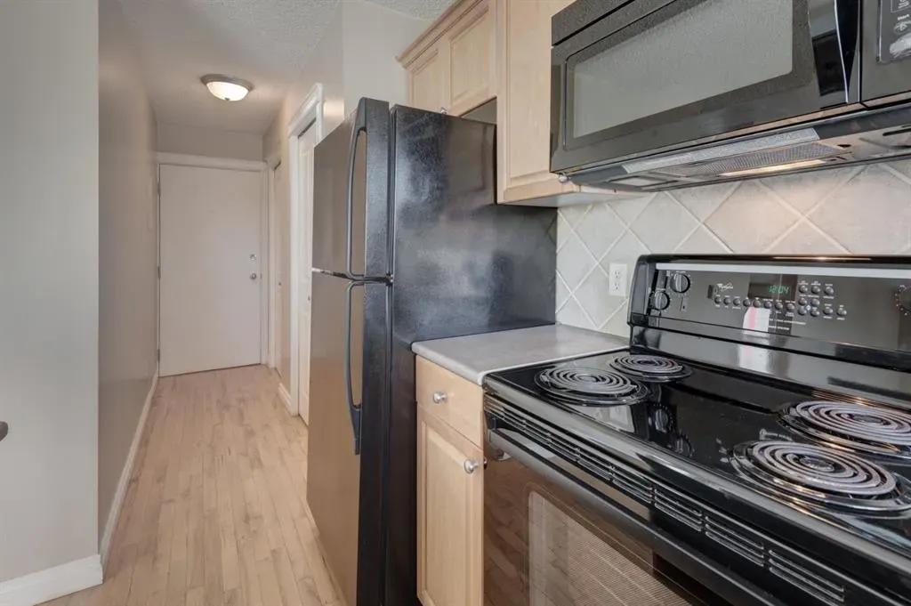 1411 7 Street SW, #605