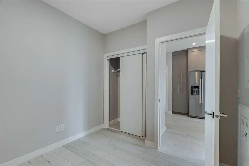 395 Skyview Parkway NE, #2303
