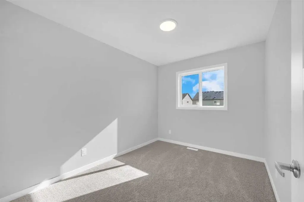 61 Savanna Place NE