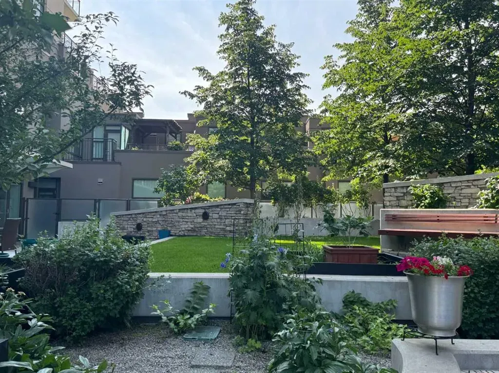 1111 10 Street SW, #2607
