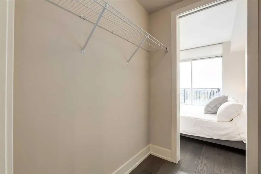 1111 10 Street SW, #2607