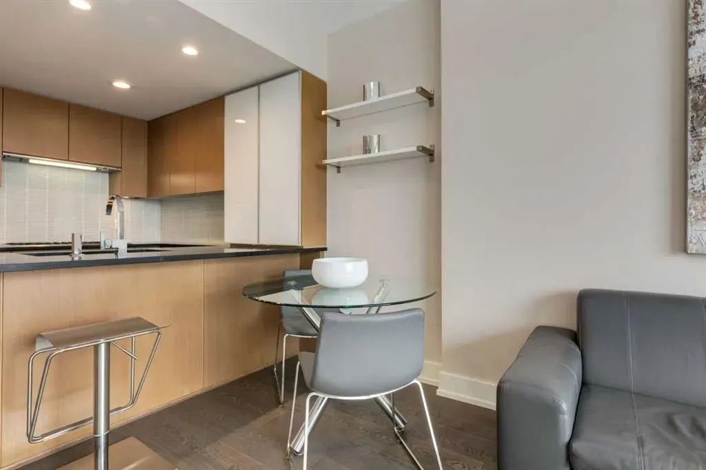 1111 10 Street SW, #2607