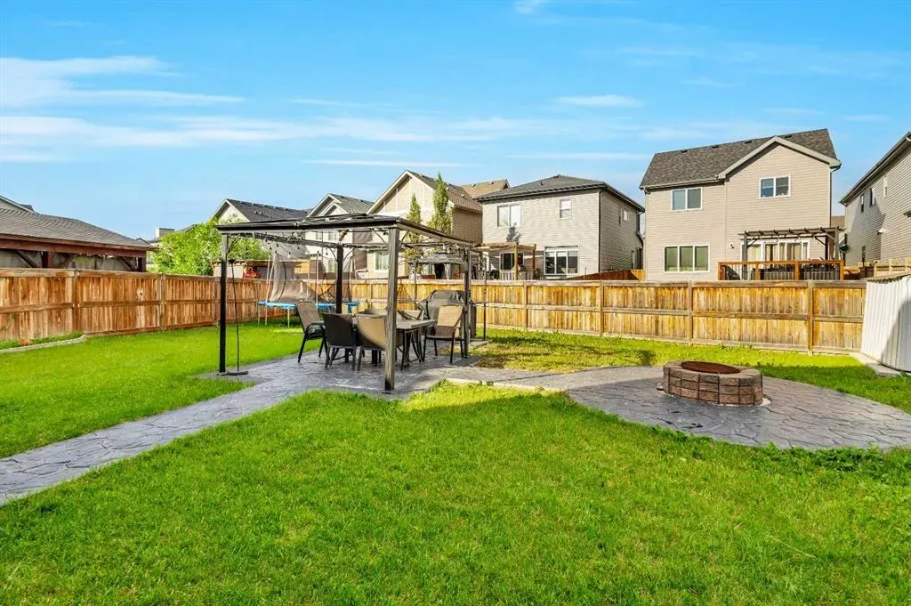 216 Copperpond Green SE