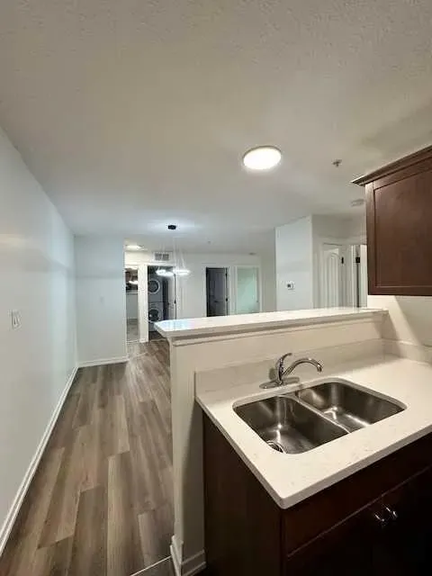 8535 Clearwater Drive, #611