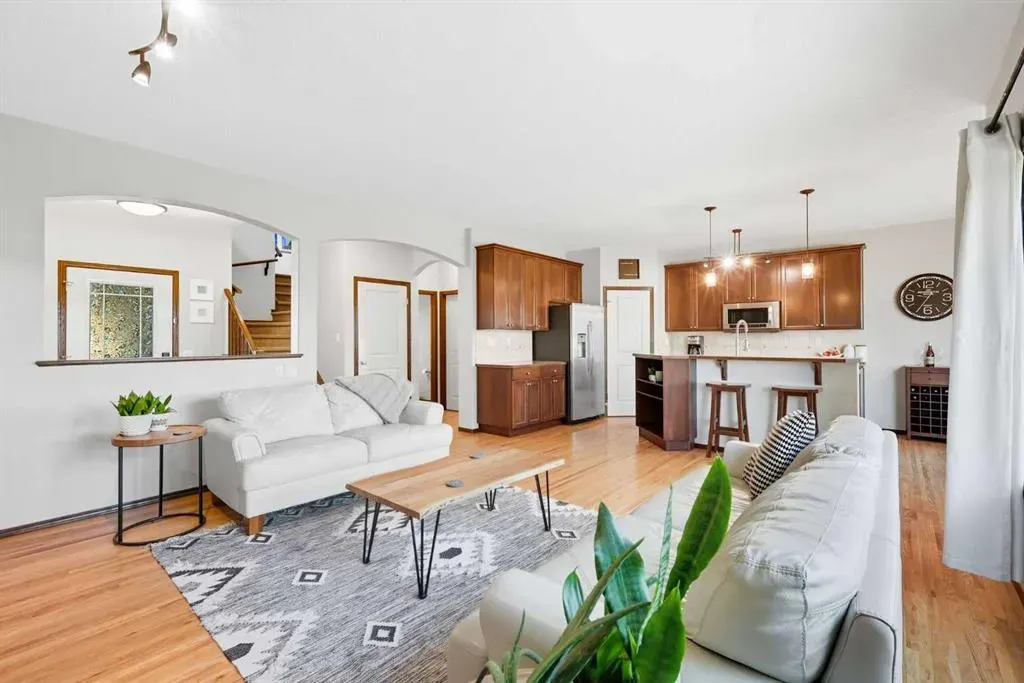 155 Sunset Close