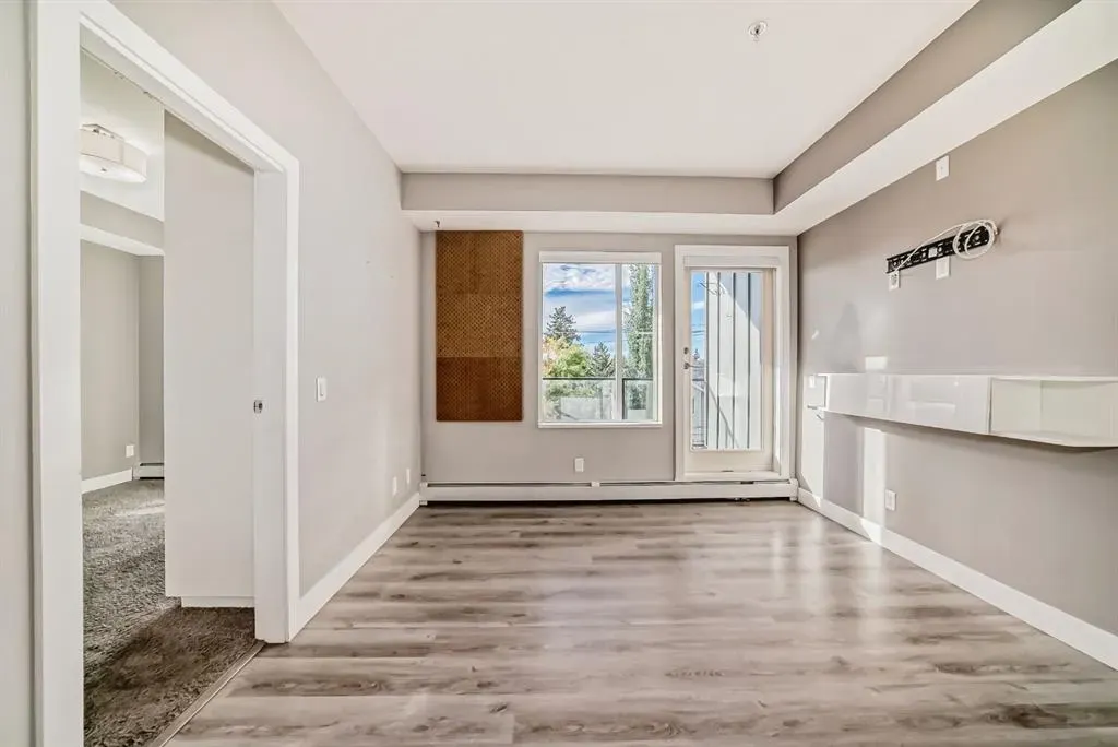 1521 26 Avenue SW, #206