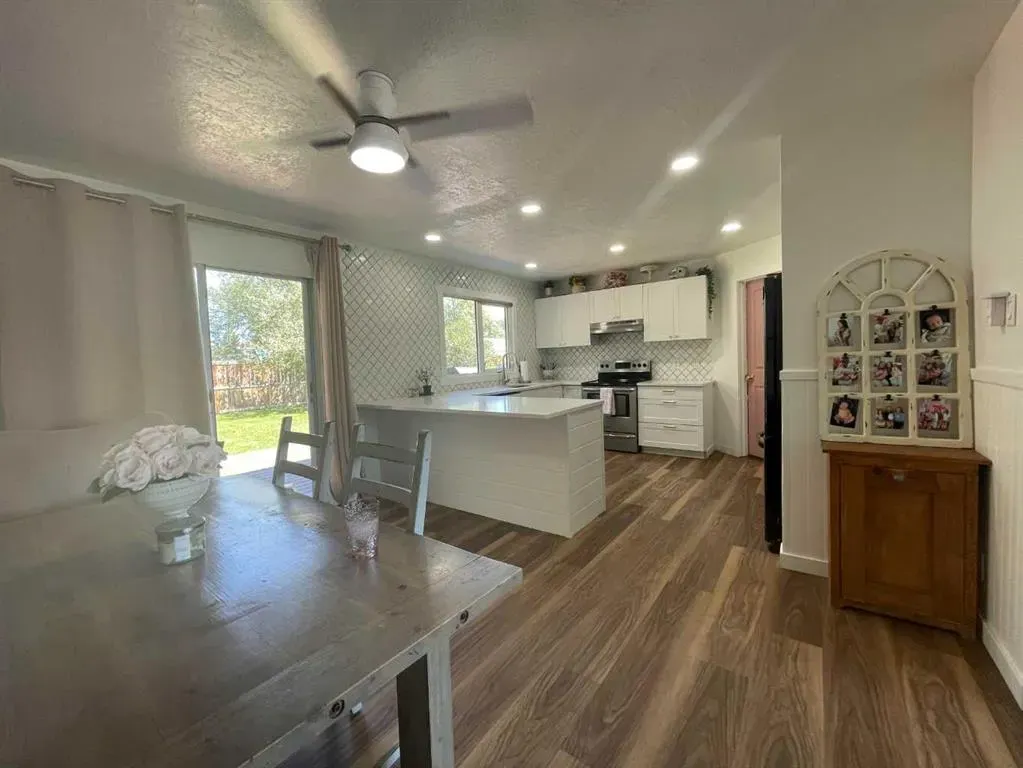 234 9 Street W