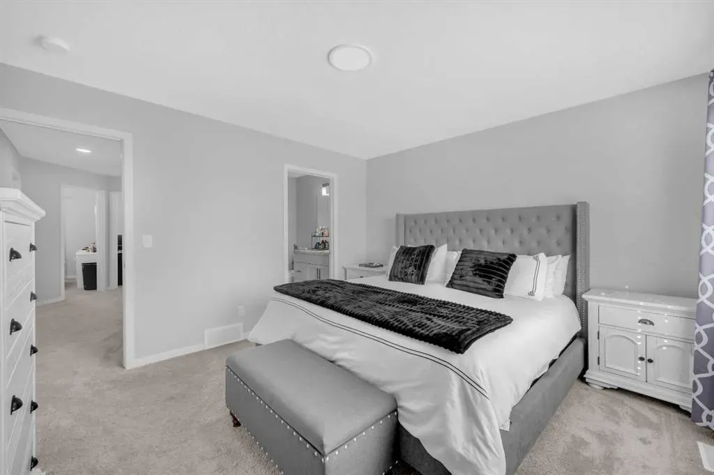 220 Cornerstone Grove NE