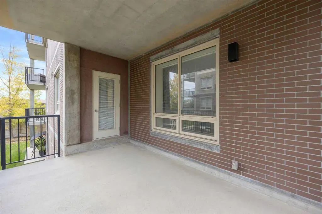 135B Sandpiper Road, #2204