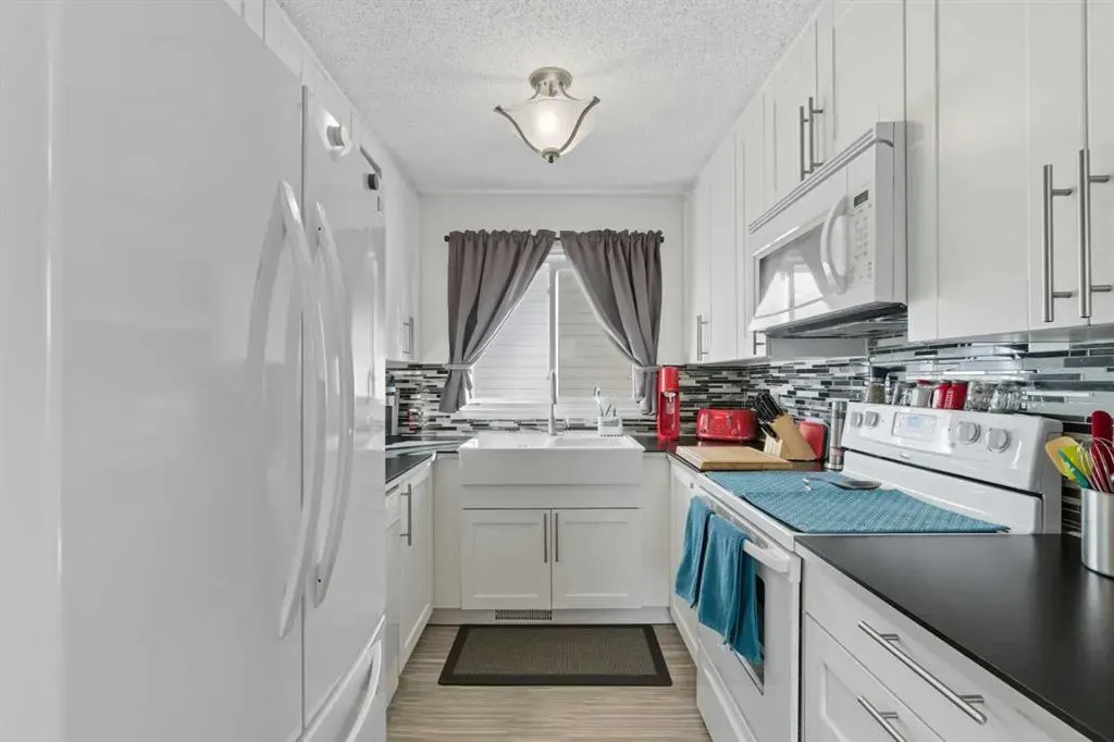 165 Sunvale Crescent SE