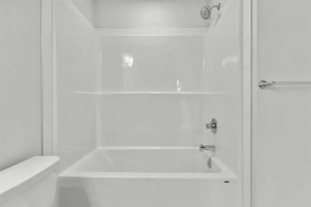 40 Livingston Parade NE, #110