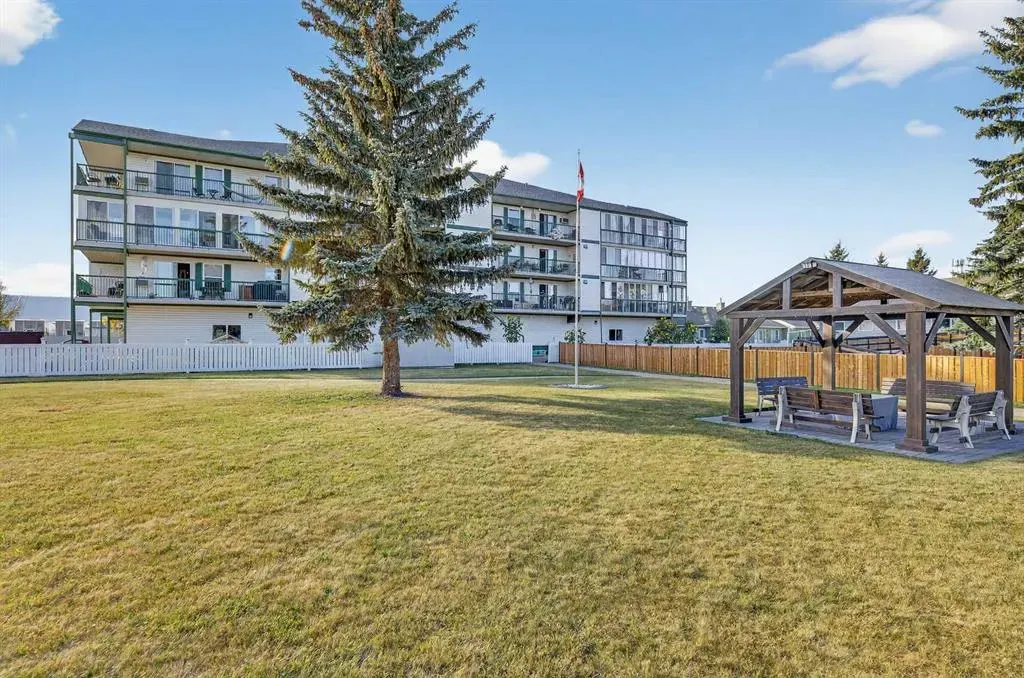 1881 17 Street, #202