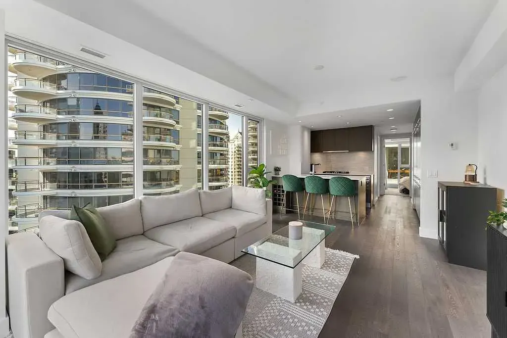 1025 5 Avenue SW, #1207
