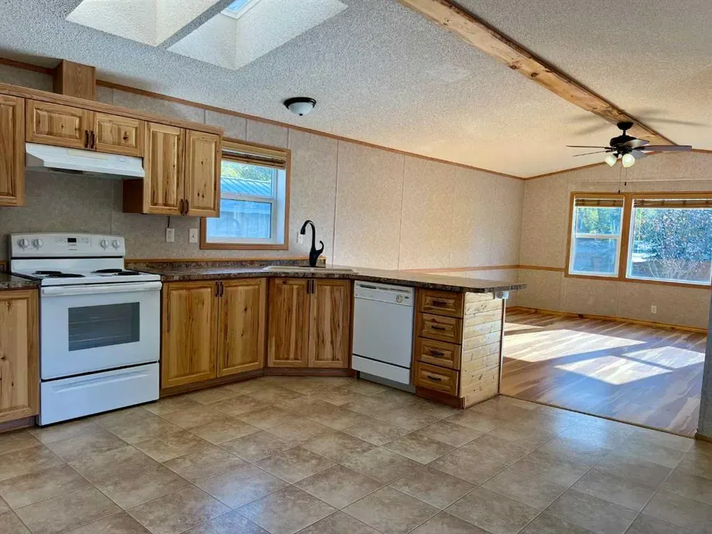 1229 Waterton Avenue, #6