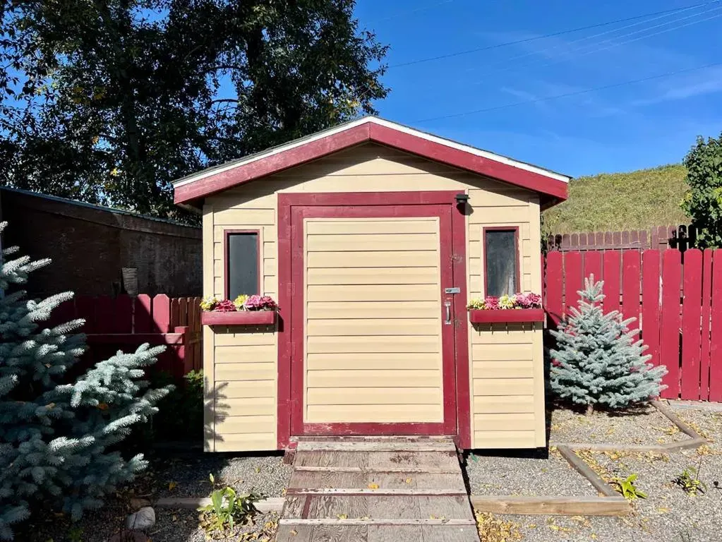 1229 Waterton Avenue, #6