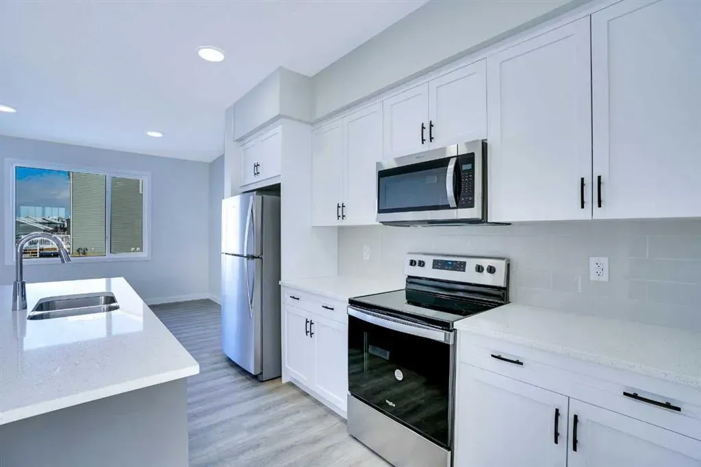 239 Savoy Landing SE