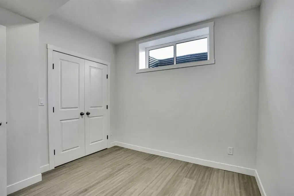 239 Savoy Landing SE