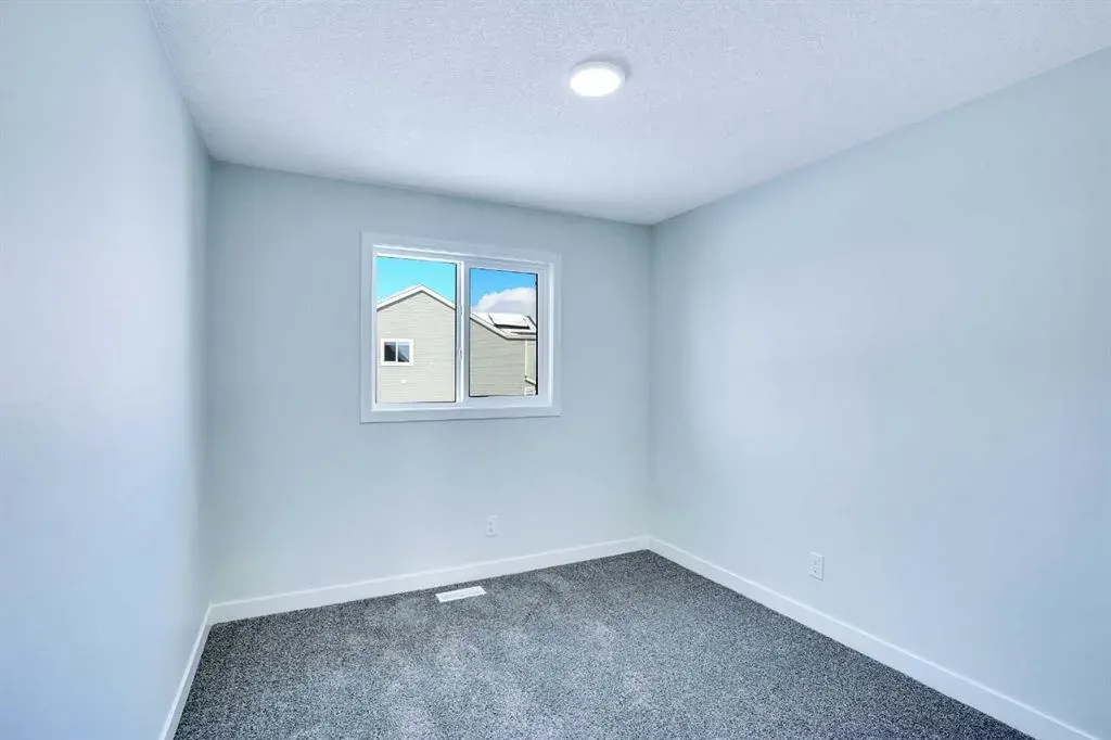 239 Savoy Landing SE