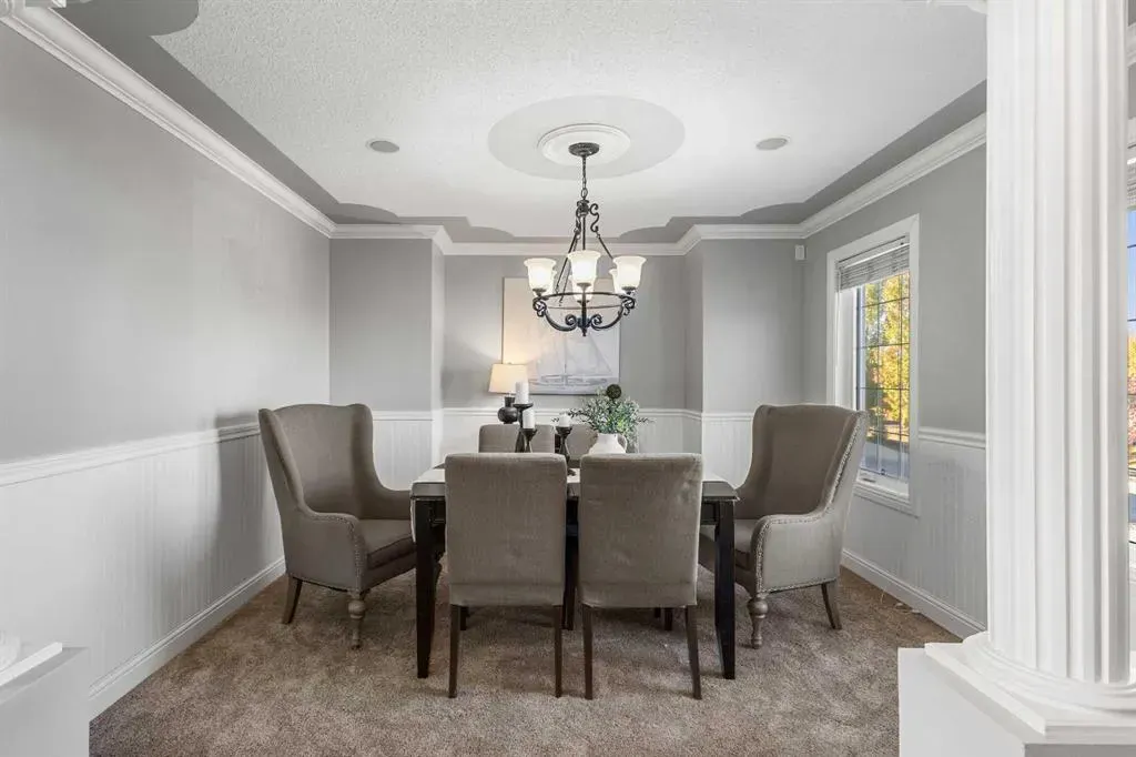 52 Canoe Road SW