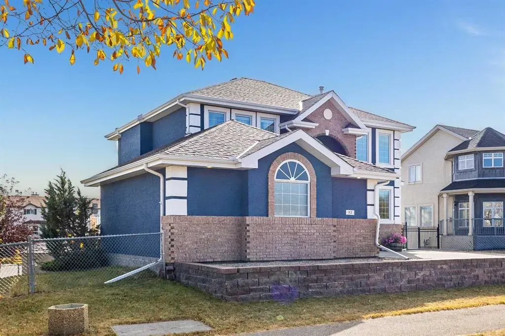 52 Canoe Road SW