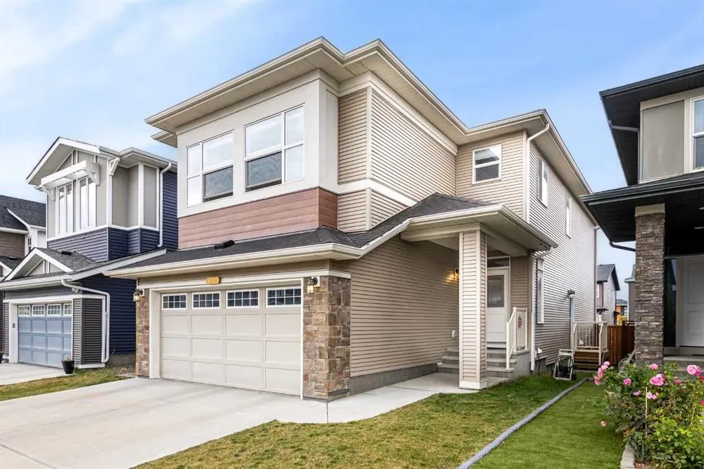 175 Howse Rise NE
