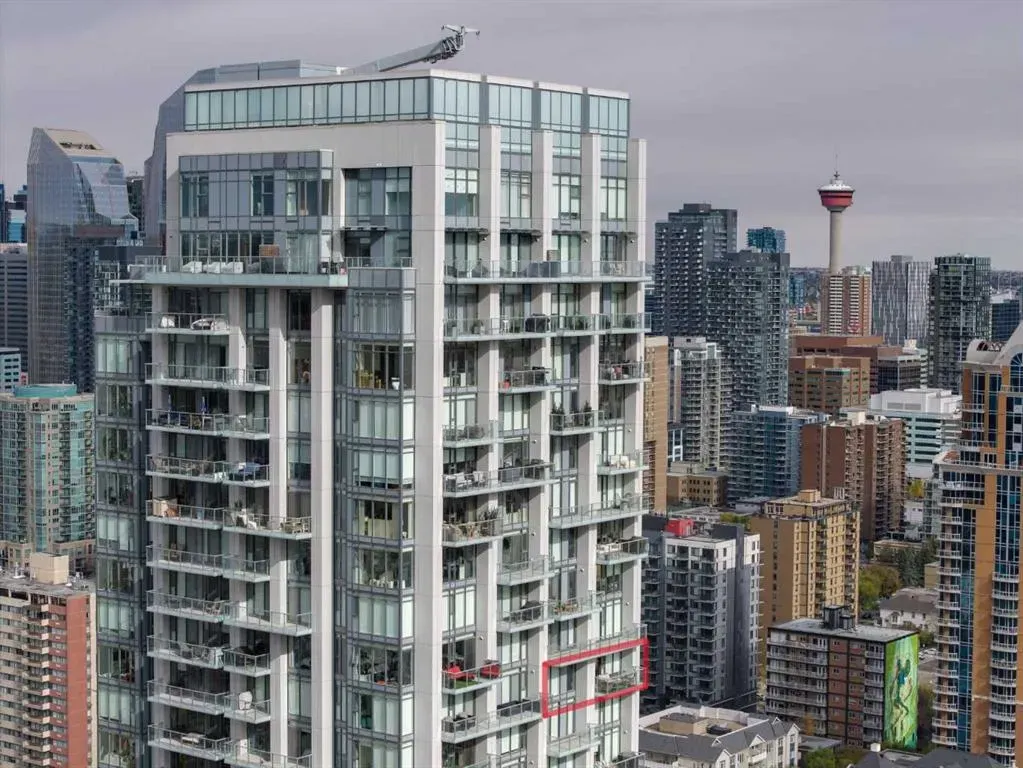 930 16 Avenue SW, #2406